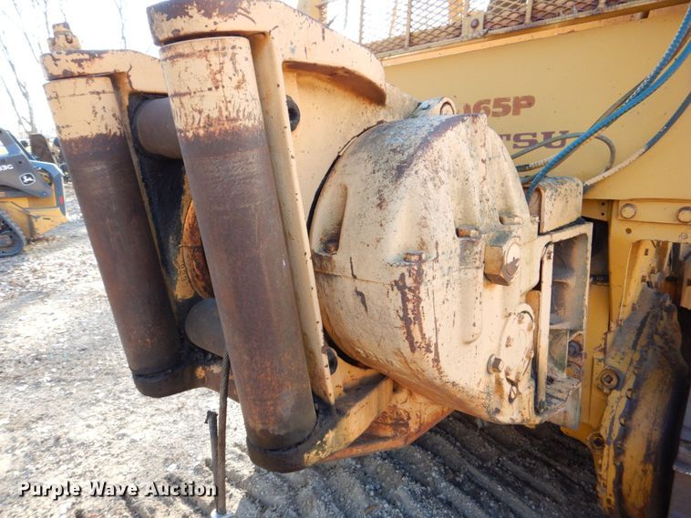 image for item MJ9807 Komatsu D65P-6  crawler tractor