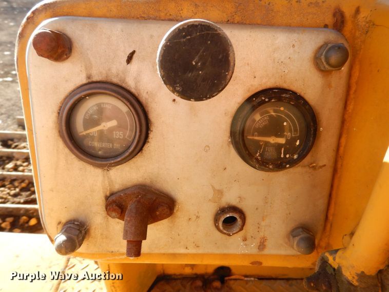 image for item MJ9807 Komatsu D65P-6  crawler tractor