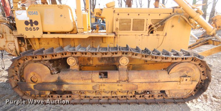 image for item MJ9807 Komatsu D65P-6  crawler tractor