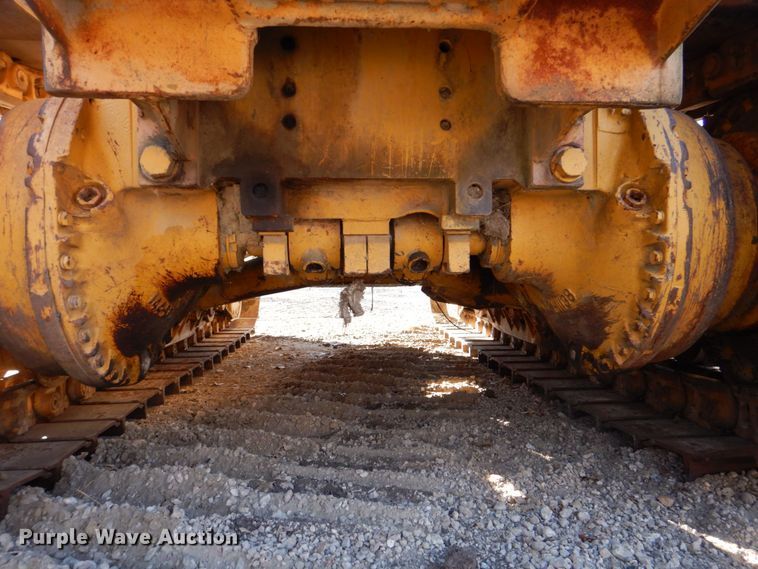 image for item MJ9807 Komatsu D65P-6  crawler tractor