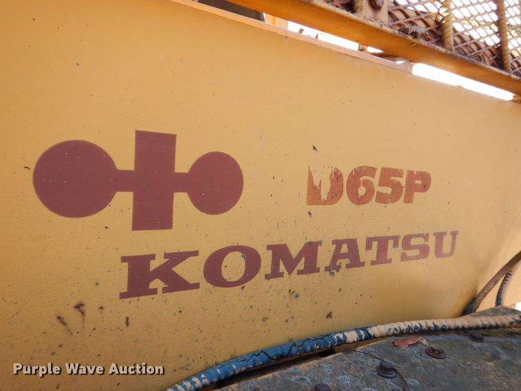 image for item MJ9807 Komatsu D65P-6  crawler tractor