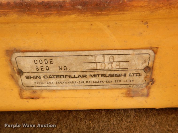 image for item MJ9809 1992 Caterpillar D4H Series II  dozer