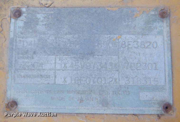 image for item MJ9809 1992 Caterpillar D4H Series II  dozer