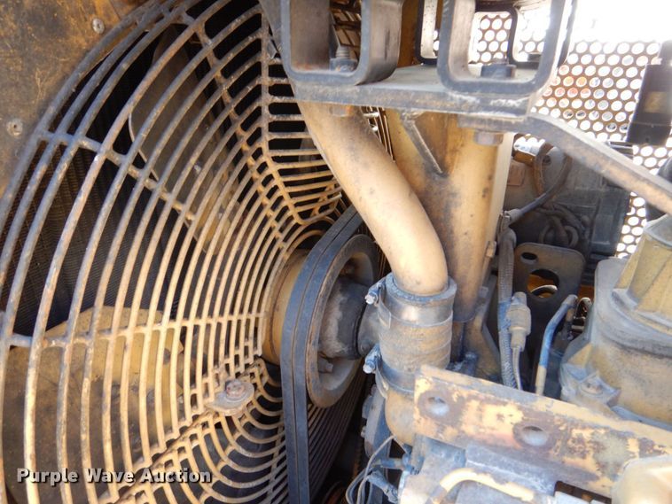 image for item MJ9809 1992 Caterpillar D4H Series II  dozer