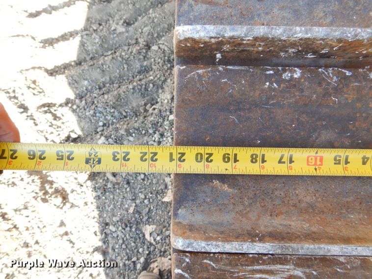 image for item MJ9809 1992 Caterpillar D4H Series II  dozer