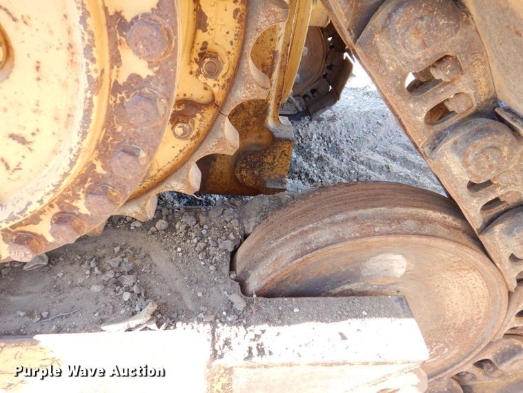 image for item MJ9809 1992 Caterpillar D4H Series II  dozer