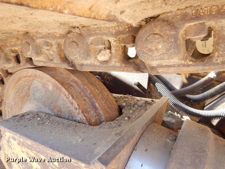 image for item MJ9809 1992 Caterpillar D4H Series II  dozer