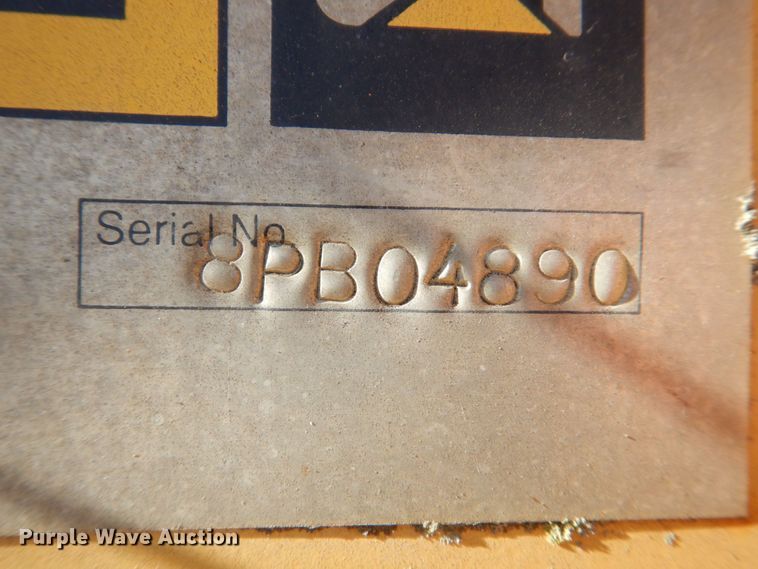 image for item MJ9809 1992 Caterpillar D4H Series II  dozer