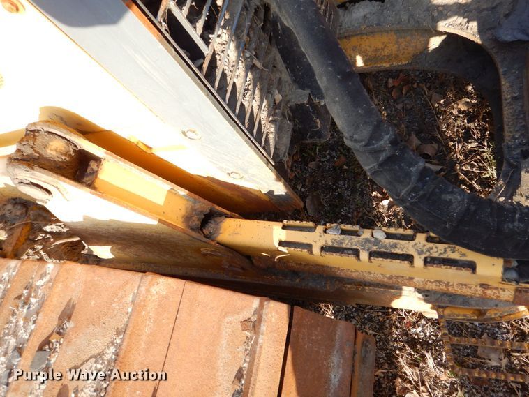 image for item MJ9811 2006 John Deere 650J LGP  dozer