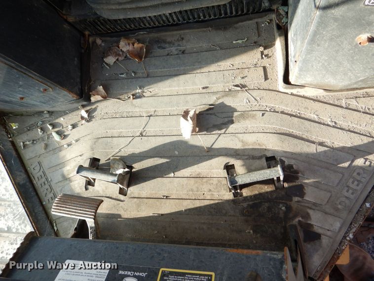 image for item MJ9811 2006 John Deere 650J LGP  dozer