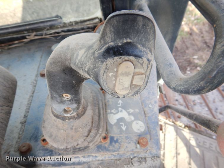 image for item MJ9811 2006 John Deere 650J LGP  dozer