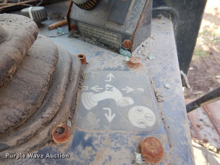 image for item MJ9811 2006 John Deere 650J LGP  dozer