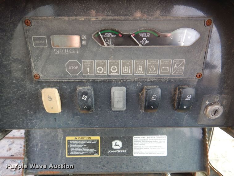 image for item MJ9811 2006 John Deere 650J LGP  dozer