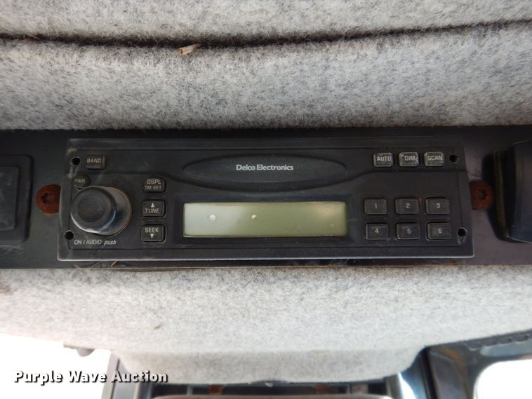 image for item MJ9811 2006 John Deere 650J LGP  dozer