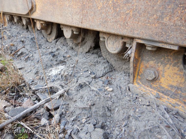 image for item MJ9811 2006 John Deere 650J LGP  dozer