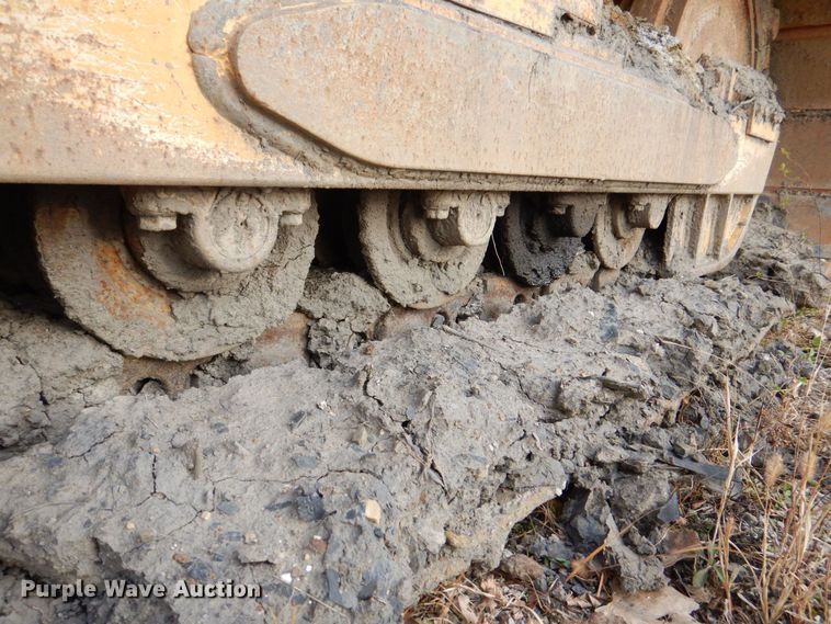 image for item MJ9811 2006 John Deere 650J LGP  dozer