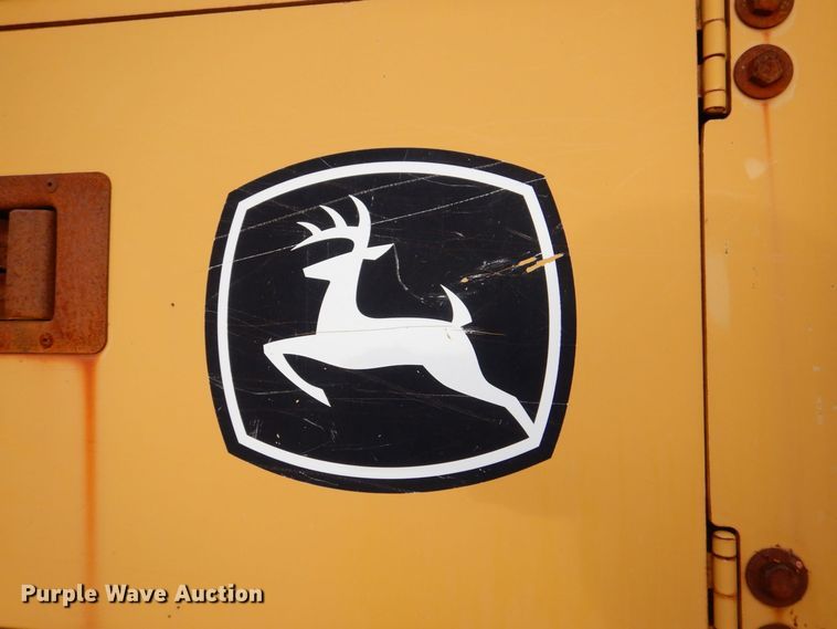 image for item MJ9811 2006 John Deere 650J LGP  dozer