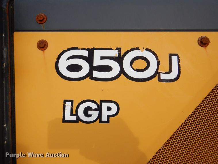 image for item MJ9811 2006 John Deere 650J LGP  dozer