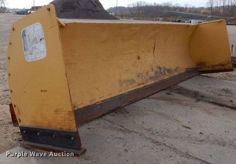 image for item MJ9813 20' W wheel loader snow pusher