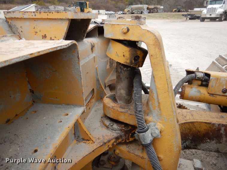 image for item MJ9814 2007 Caterpillar D6K LGP  dozer
