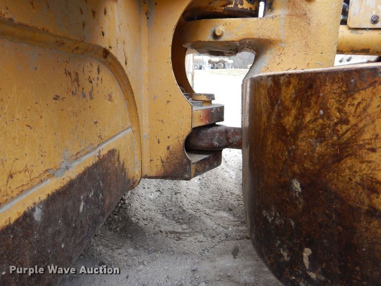 image for item MJ9814 2007 Caterpillar D6K LGP  dozer