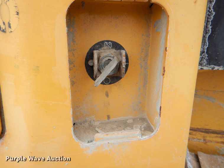 image for item MJ9814 2007 Caterpillar D6K LGP  dozer