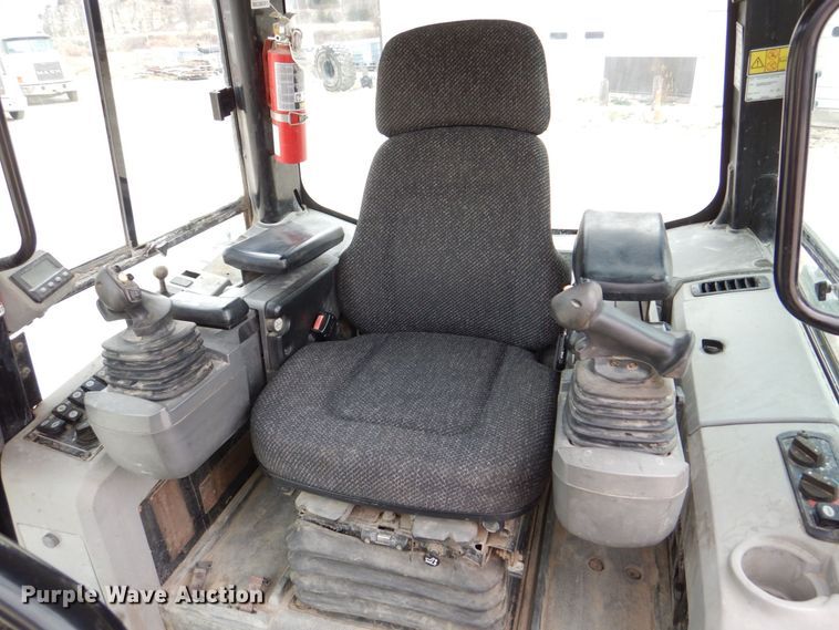 image for item MJ9814 2007 Caterpillar D6K LGP  dozer