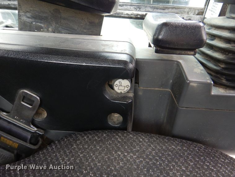 image for item MJ9814 2007 Caterpillar D6K LGP  dozer