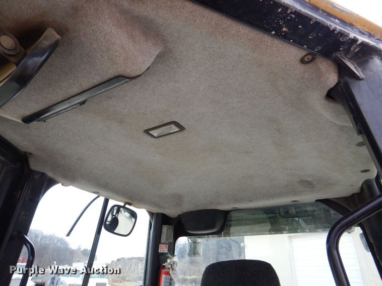 image for item MJ9814 2007 Caterpillar D6K LGP  dozer