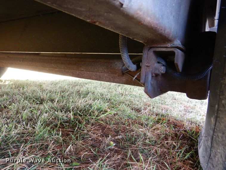 image for item MJ9822 2003 Wells Cargo EW2425  decontamination trailer