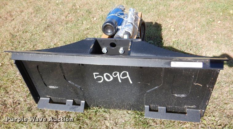 image for item MJ9828 2022 Agrotk SSHH680  skid steer breaker