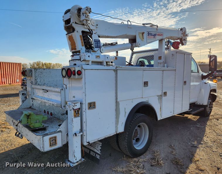 image for item MK9453 2008 GMC C5500  utility / service truck