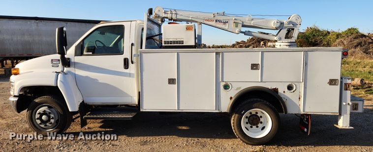 image for item MK9453 2008 GMC C5500  utility / service truck