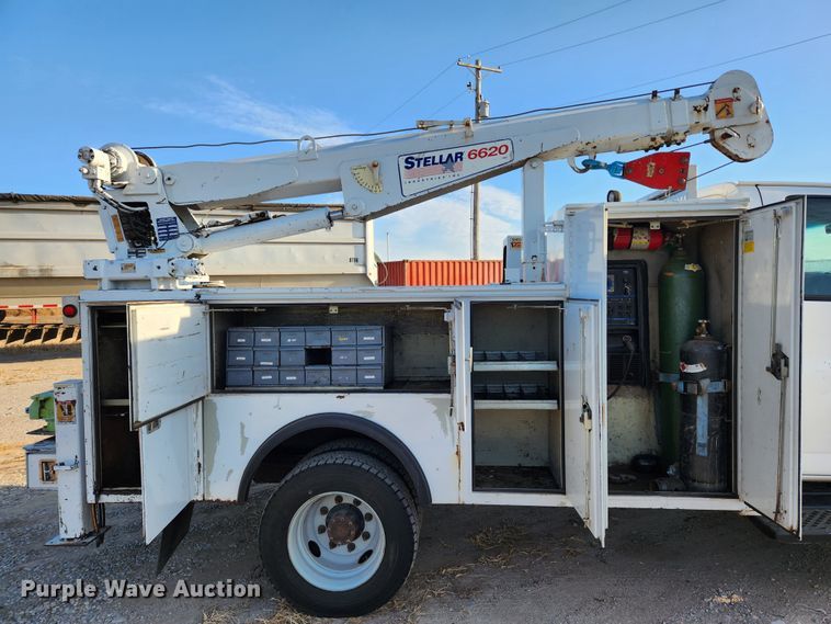 image for item MK9453 2008 GMC C5500  utility / service truck