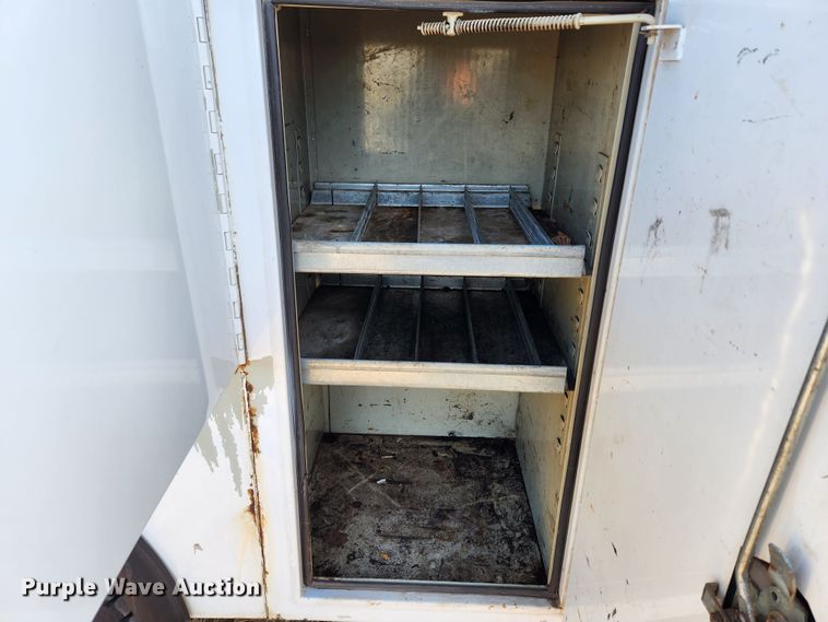 image for item MK9453 2008 GMC C5500  utility / service truck