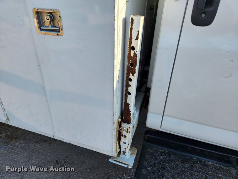 image for item MK9453 2008 GMC C5500  utility / service truck