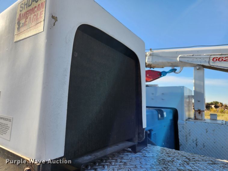 image for item MK9453 2008 GMC C5500  utility / service truck