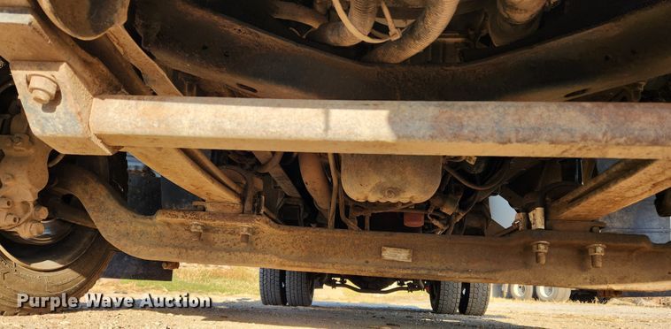 image for item MK9453 2008 GMC C5500  utility / service truck