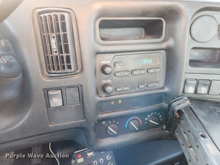 image for item MK9453 2008 GMC C5500  utility / service truck