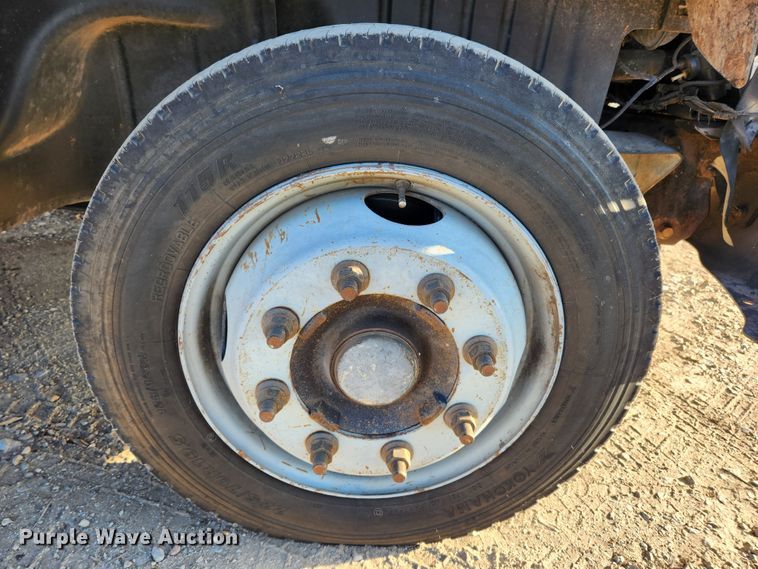 image for item MK9453 2008 GMC C5500  utility / service truck