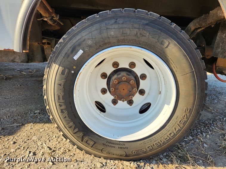 image for item MK9453 2008 GMC C5500  utility / service truck