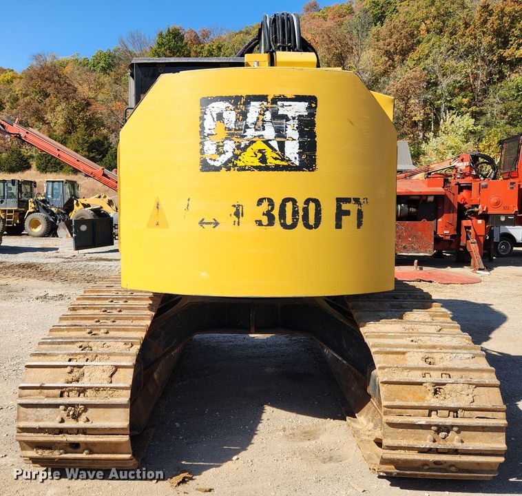 image for item MK9455 2013 Caterpillar 501HD harvester