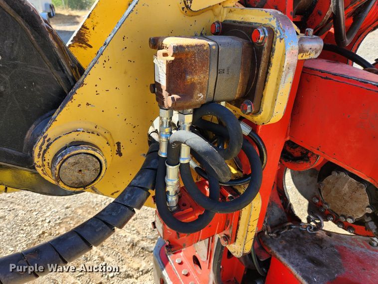 image for item MK9455 2013 Caterpillar 501HD harvester