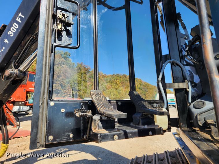 image for item MK9455 2013 Caterpillar 501HD harvester