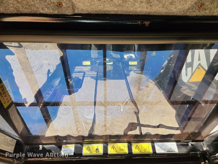 image for item MK9455 2013 Caterpillar 501HD harvester