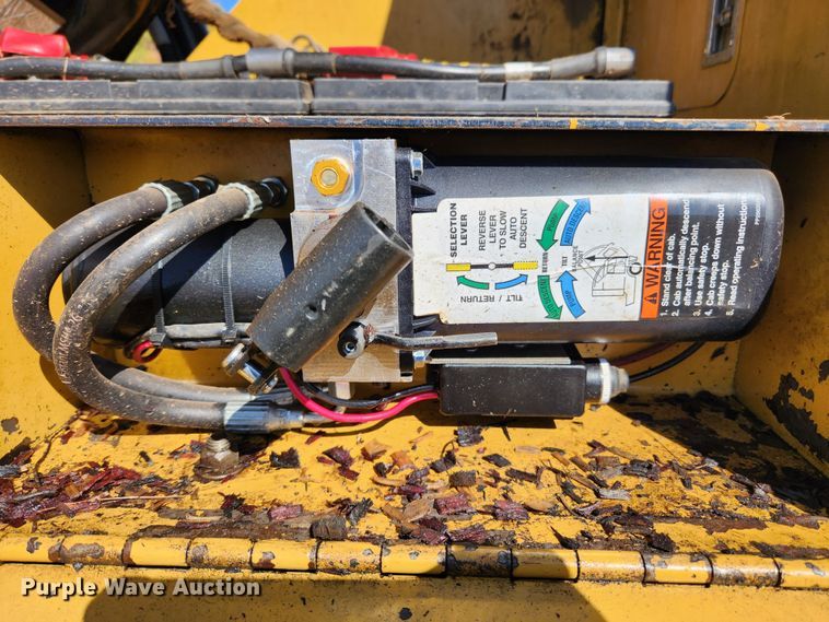 image for item MK9455 2013 Caterpillar 501HD harvester