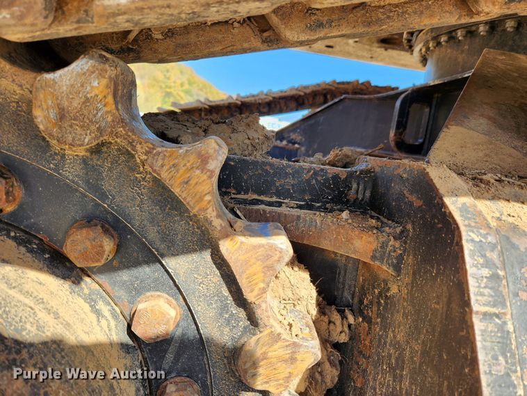 image for item MK9455 2013 Caterpillar 501HD harvester