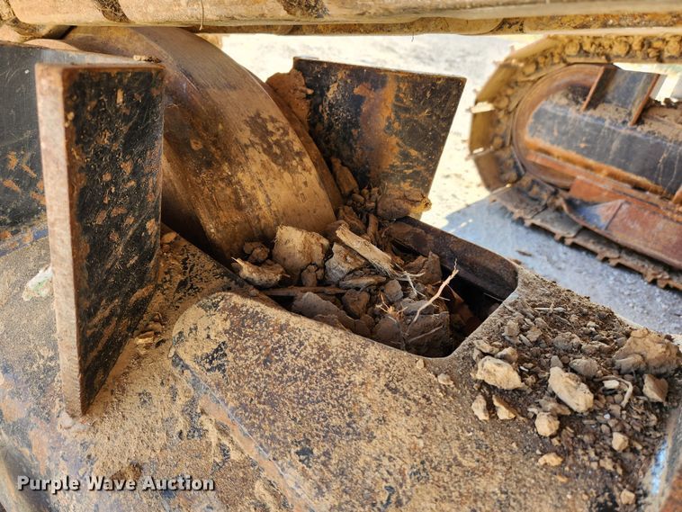 image for item MK9455 2013 Caterpillar 501HD harvester