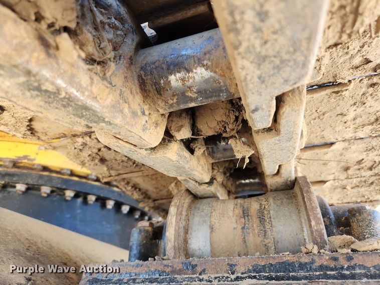 image for item MK9455 2013 Caterpillar 501HD harvester