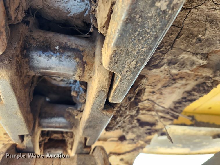 image for item MK9455 2013 Caterpillar 501HD harvester